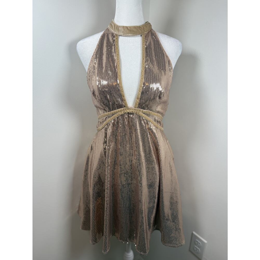Free People Gold Sequin Sleeveless Dress Size 4 Party Lowcut Sparkle Boho - Picture 2 of 15